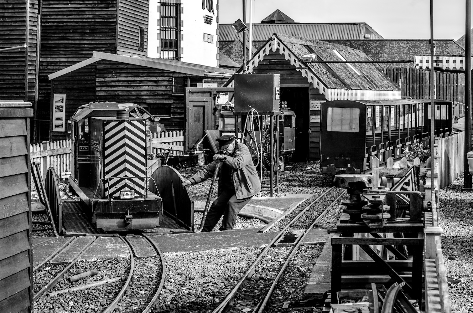 Radu ILIE - My Street [0016;0003]